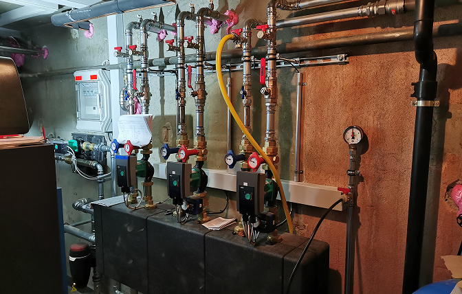 Nous procédons aux travaux de maintenance et avons un service dépannage 24h sur 24 7 jours sur 7